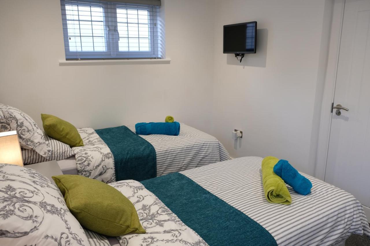 Rosemary House Brs Airport Accommodation Winford Esterno foto