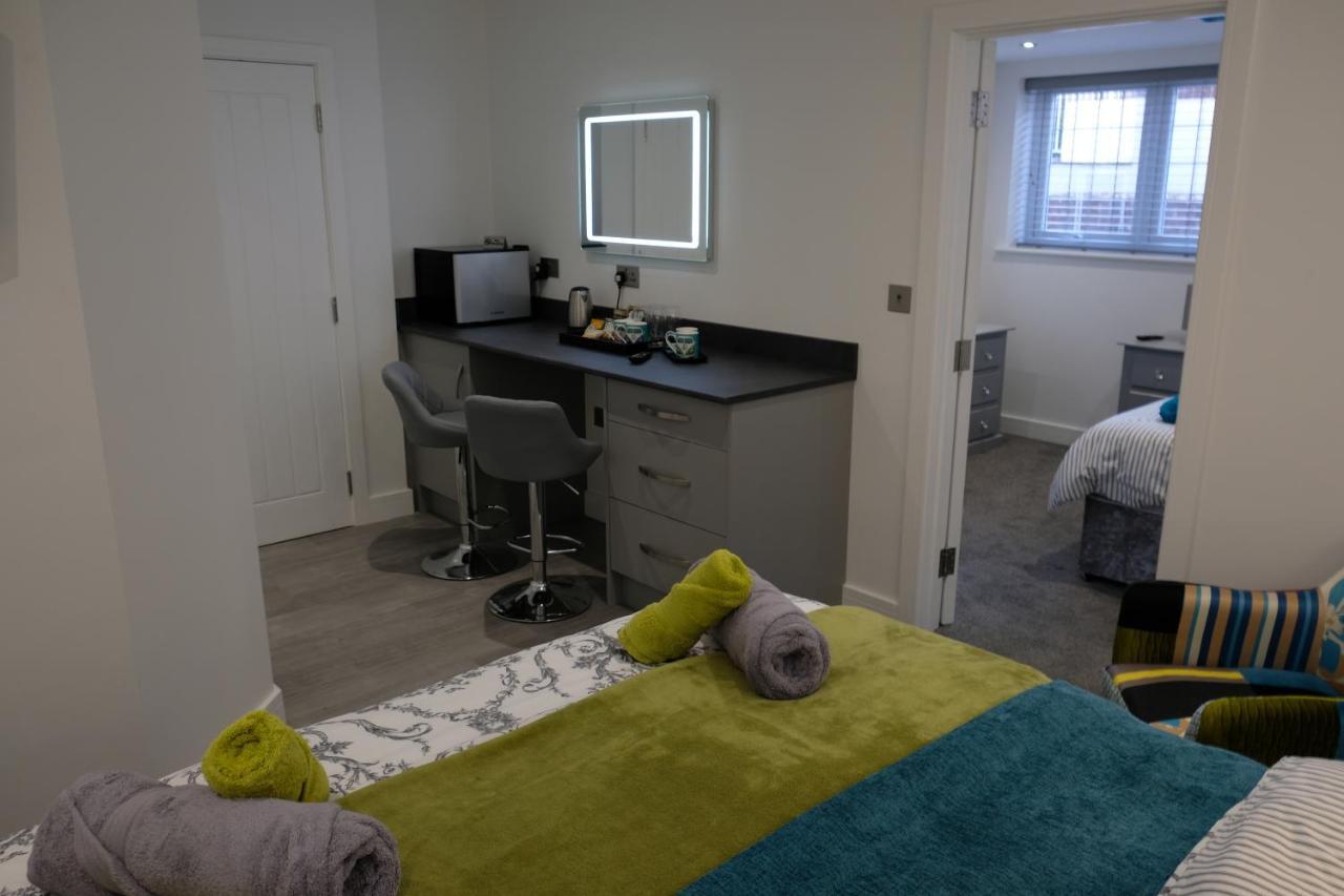 Rosemary House Brs Airport Accommodation Winford Esterno foto