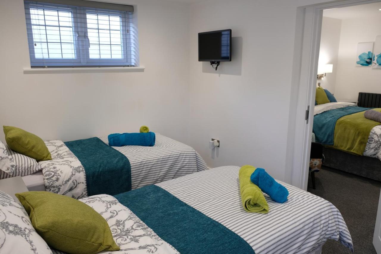 Rosemary House Brs Airport Accommodation Winford Esterno foto