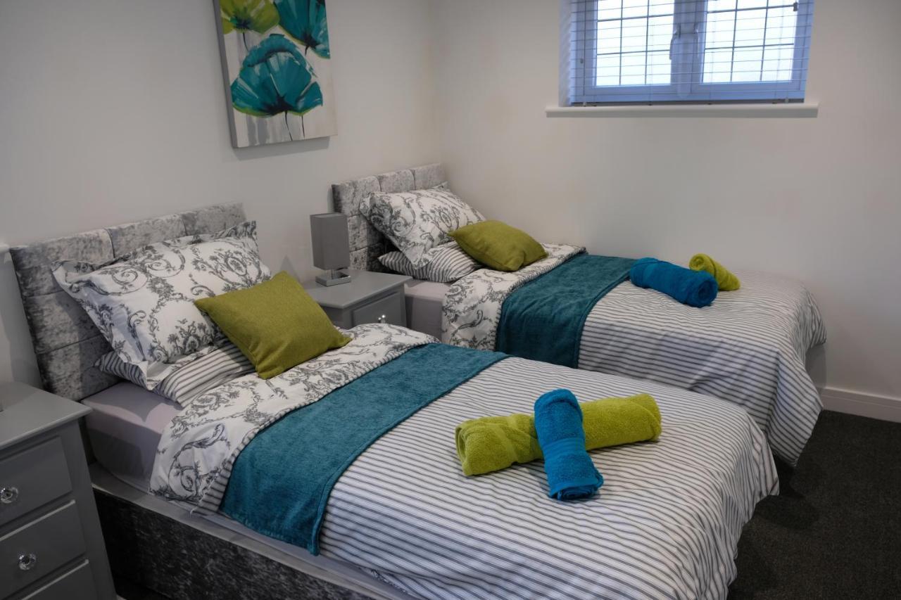 Rosemary House Brs Airport Accommodation Winford Esterno foto