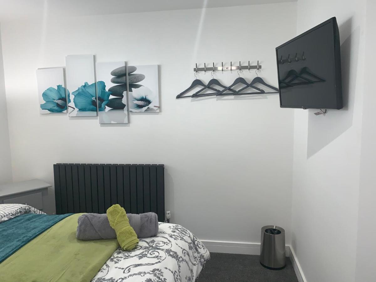 Rosemary House Brs Airport Accommodation Winford Esterno foto